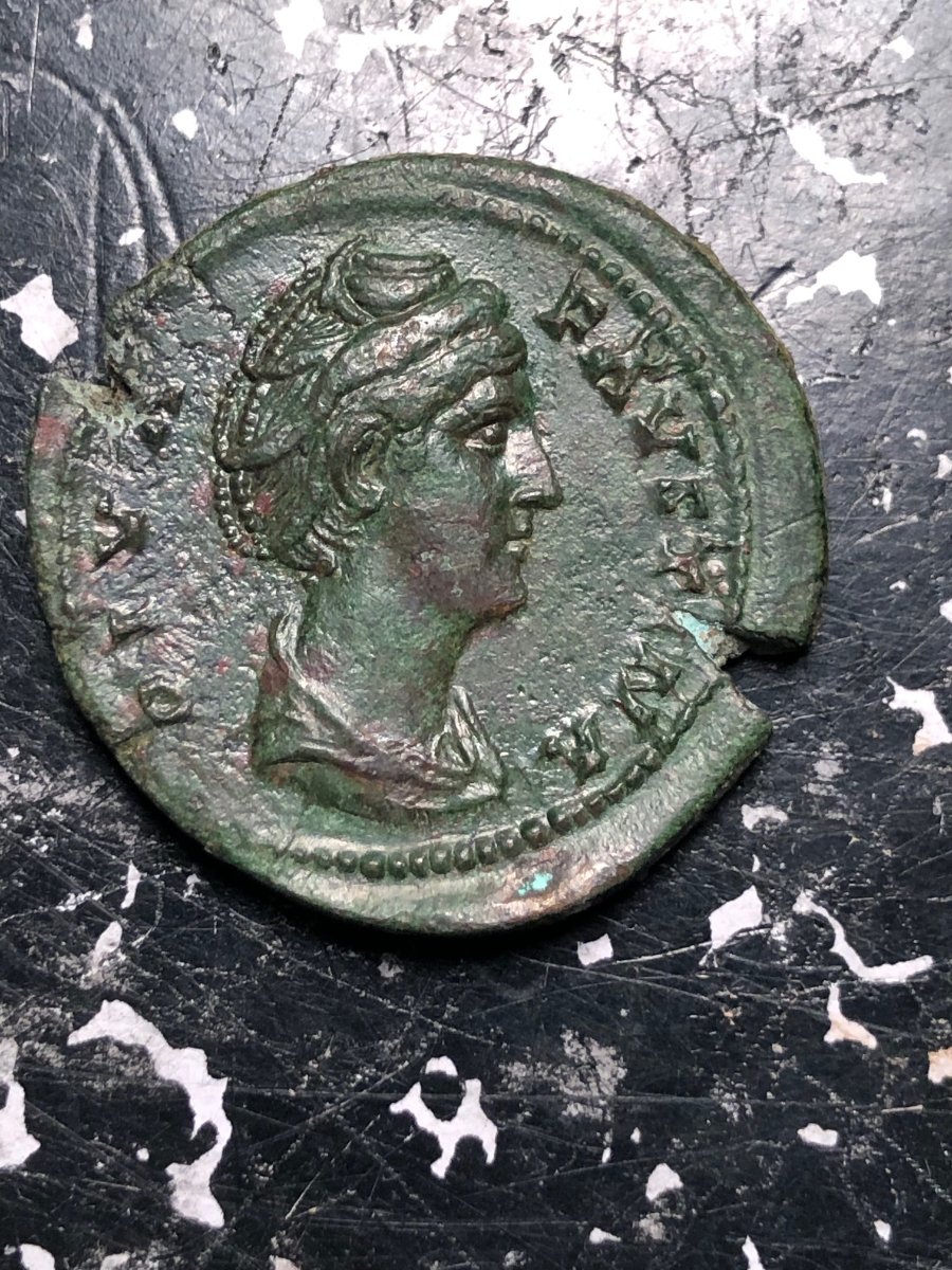 Ancient-Rome-Faustina-Ae-15.37-G-29.3mm