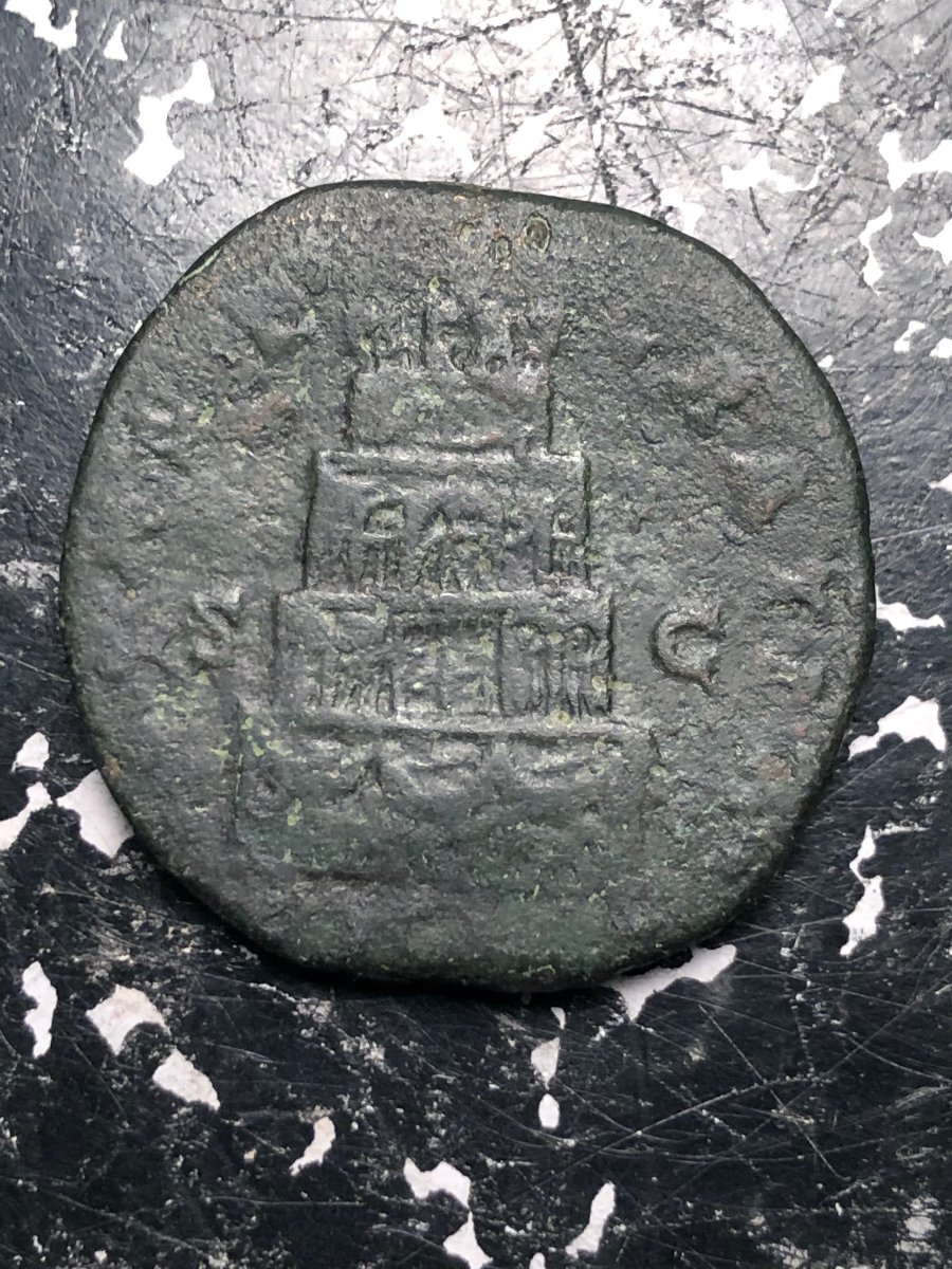 Ancient-Rome-Antonius-Pius?-Ae-22.59g-29.6mm