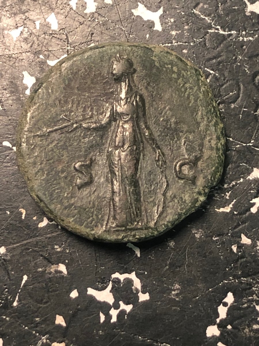 Ancient-Rome-Faustina?-Ae-11.33-G-24.5mm