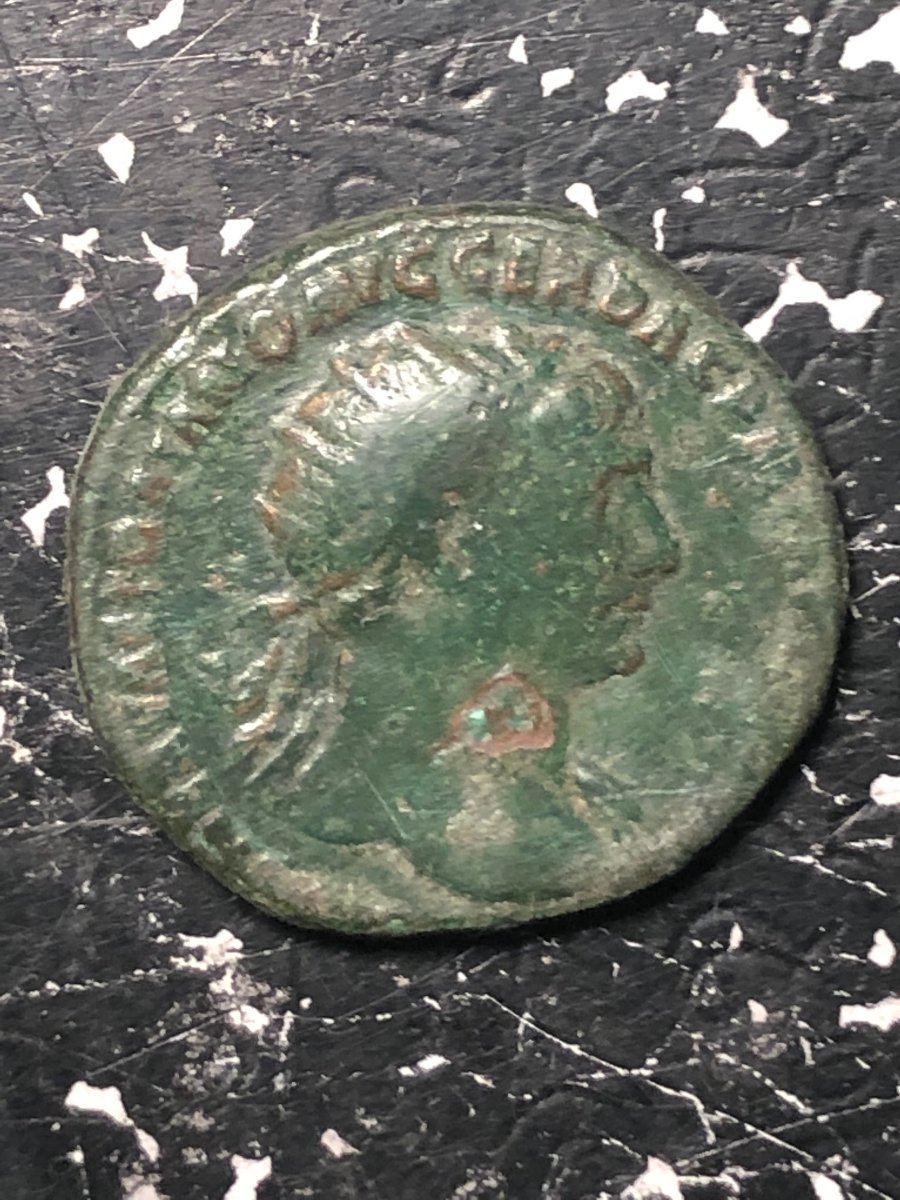Ancient-Rome-Trajan?-Ae-10.12-Grams-25.6mm