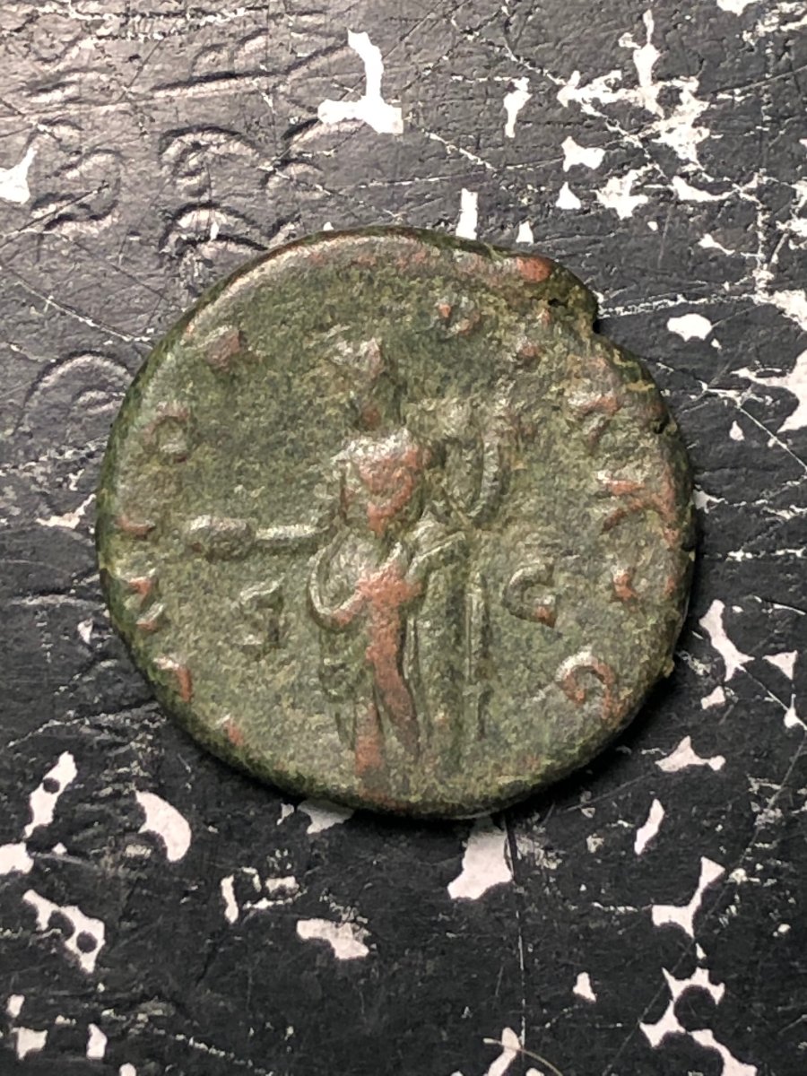 Ancient-Rome-Sabina?-Ae-11.48g-24.9mm
