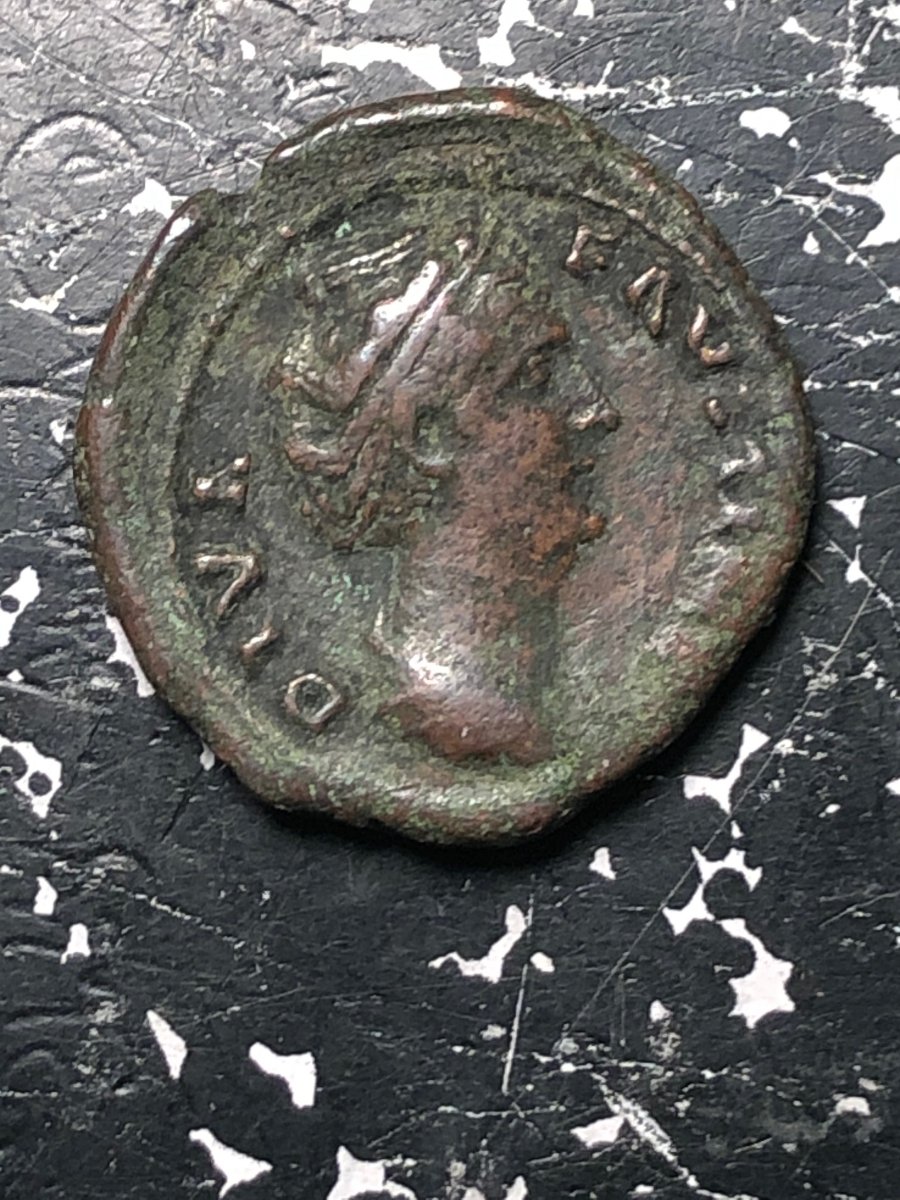Ancient-Rome-Diva-Faustina-Ae-12.32-Grams-26.5mm