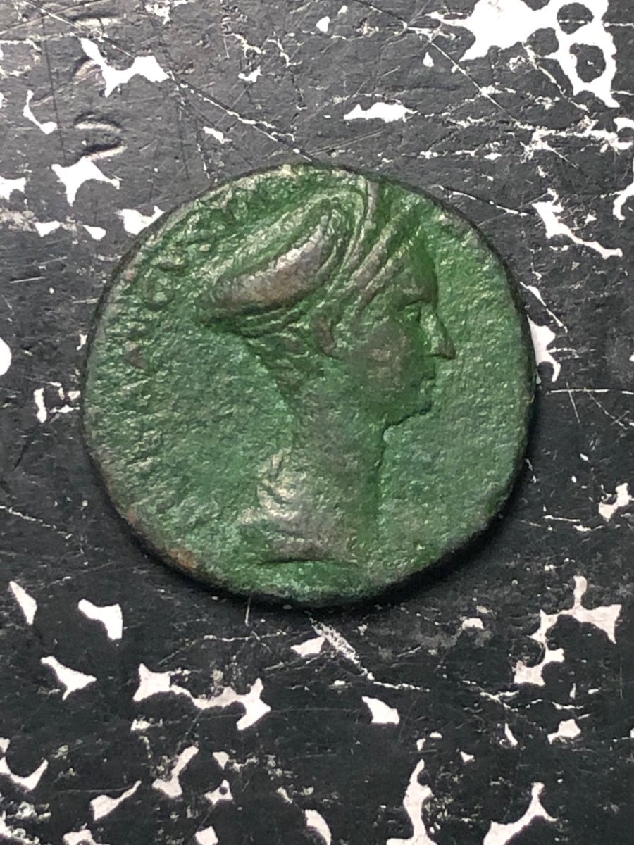 Ancient-Rome-Sabina-Ae-10.67-Grams-25.1mm