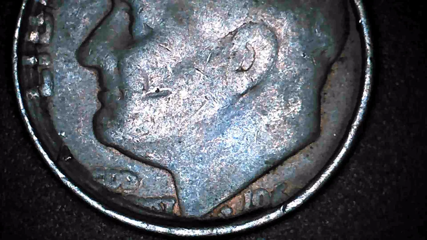 1960?-Dime-.--Need-Help-With-This-Coin-Please