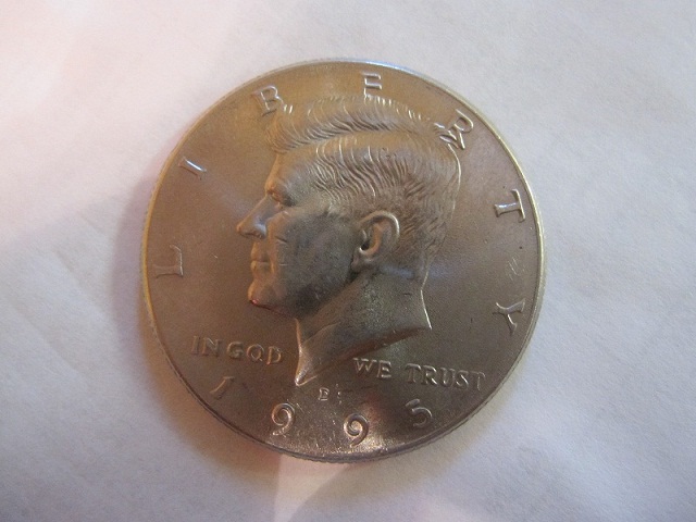 1995-Kennedy-Half-Without-Raised-Rim?