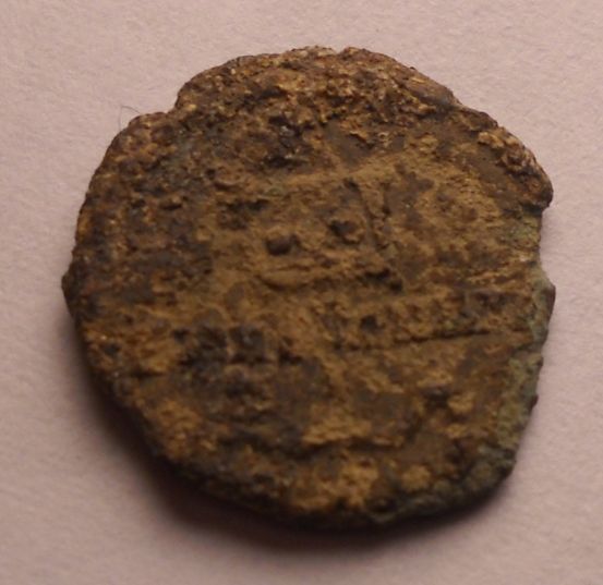 Help-ID-Coin-From-Metal-Detector-Find-Lot