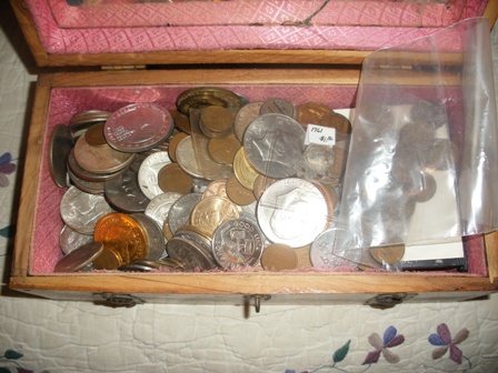 Mom's-Hoard