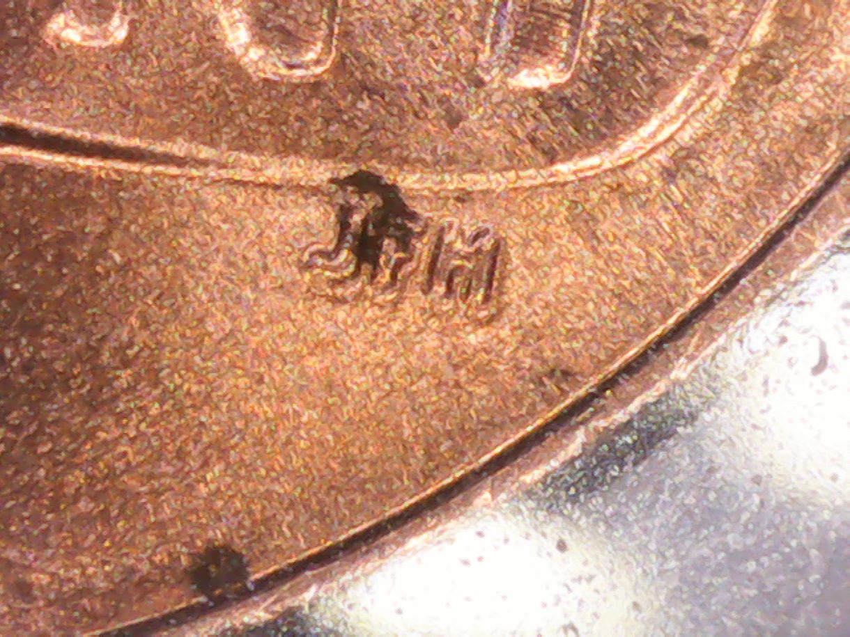2022-D-One-Cent-DDR-Using-Light-Diffuser