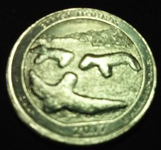 2017-P-Effigy-Mounds-Quarter-Off-Center