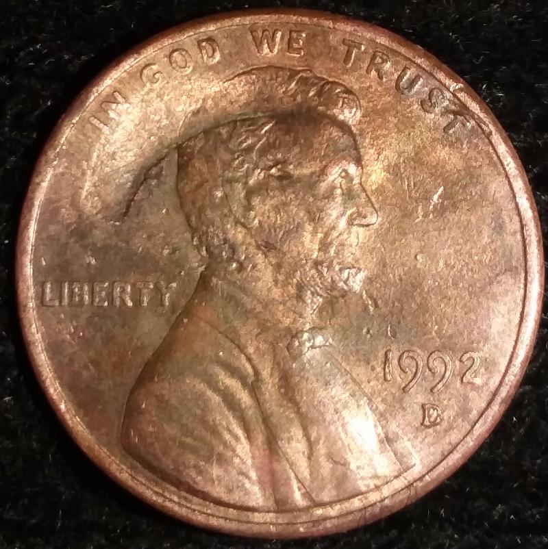 1992-D-Cent-Help-Please!-Lettering-On-Rim-Of-Reverse-Right-Of-Memorial-God