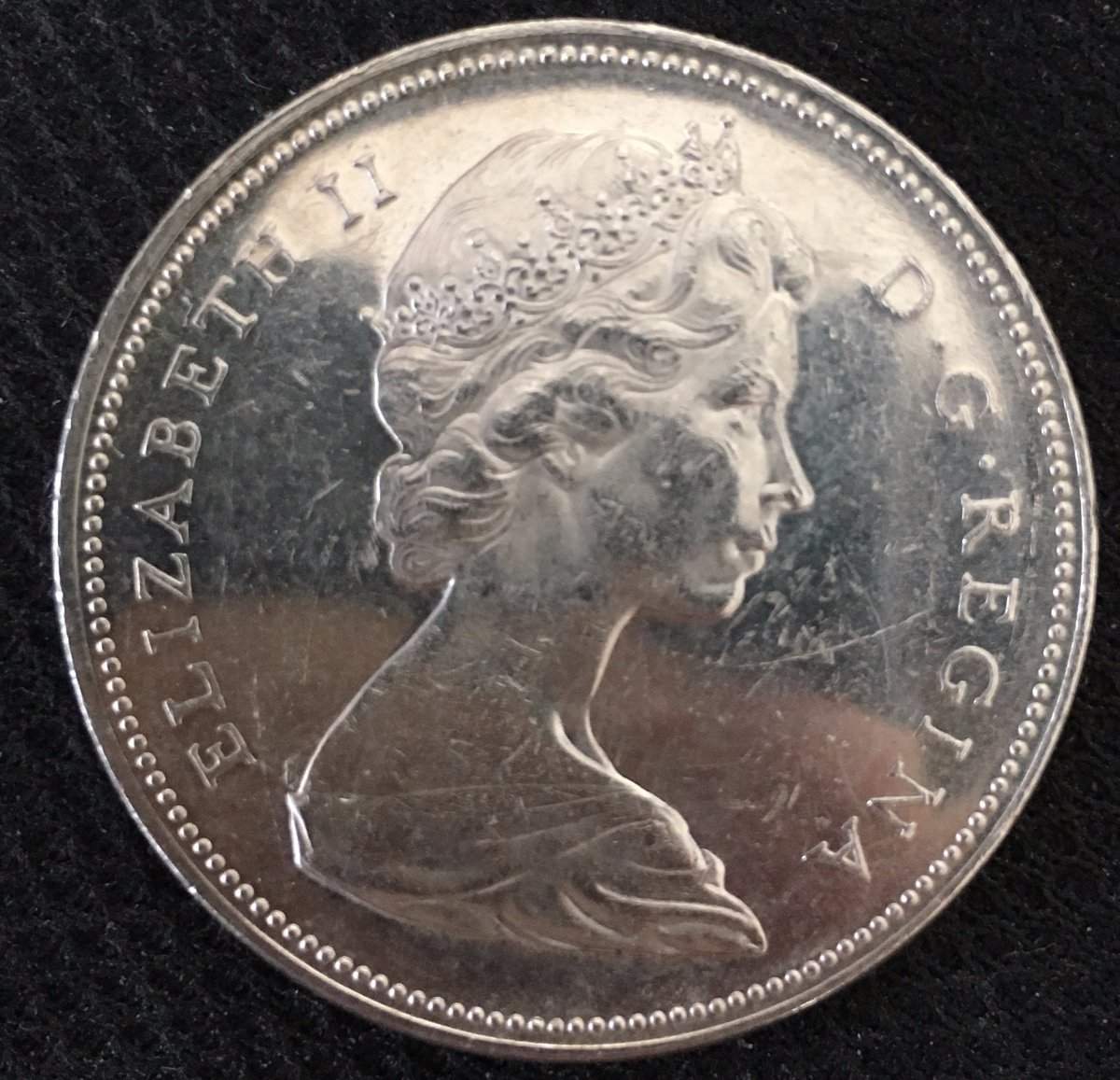 Need-Help-On-Identifying-1966-Dollar-Beads