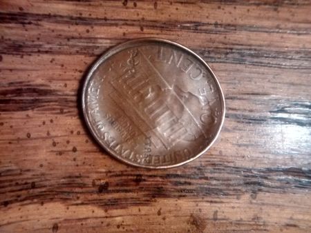 1960-Lincoln-Penny-Looks-Like-Too-Many-Lincoln-Heads