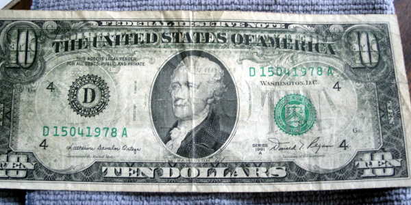 $10-Dollar-Bill-Series-1981A-With-$20-Overprinting
