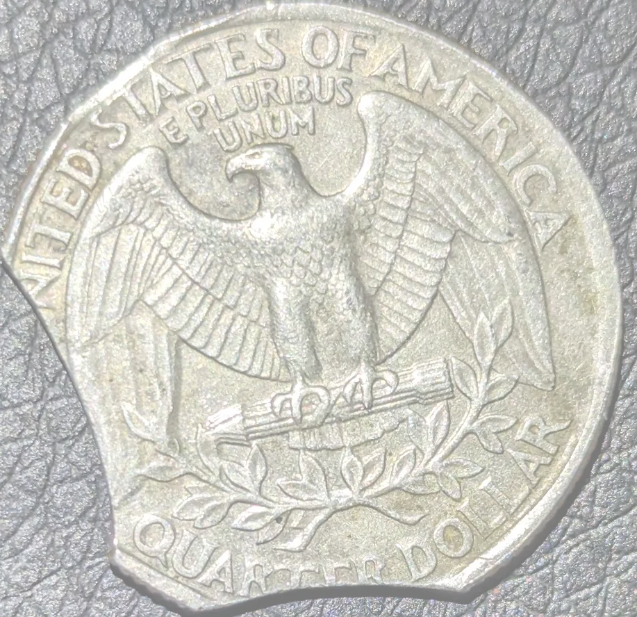 Triple-Curved-Clipped-Planchet?-1995-D-Quarter-Value?,-Rarity?-Anything