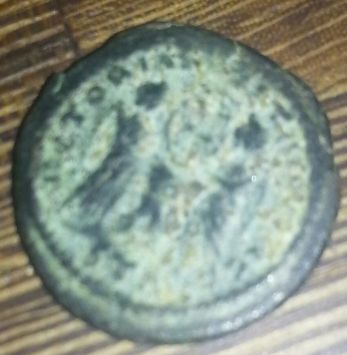 No-Idea-What-This-Coin-Is-....-Any-Ideas