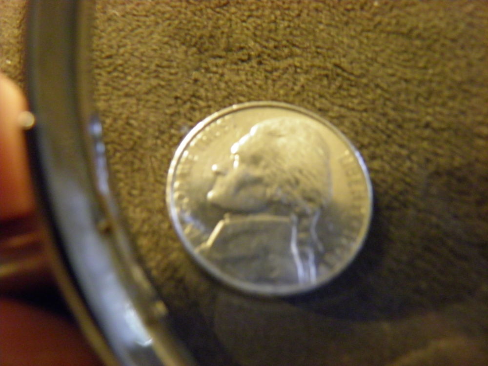 Anyone-Can-Help-Tell-Me-Whats-Going-On-With-These-2-Nickels?