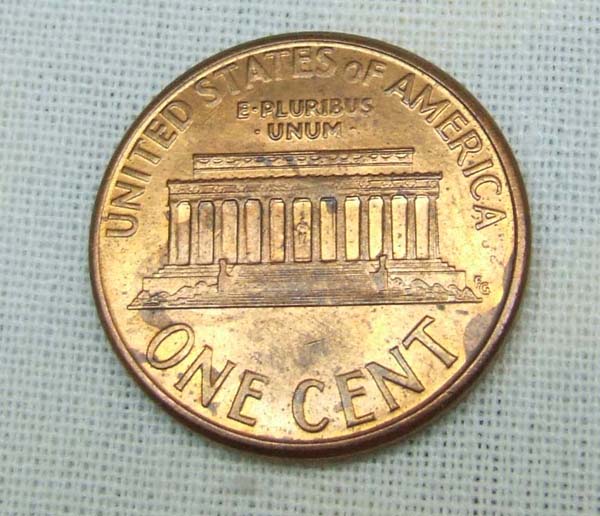 Lincoln-Cent-Planchet-Error?---A-Strange-One.