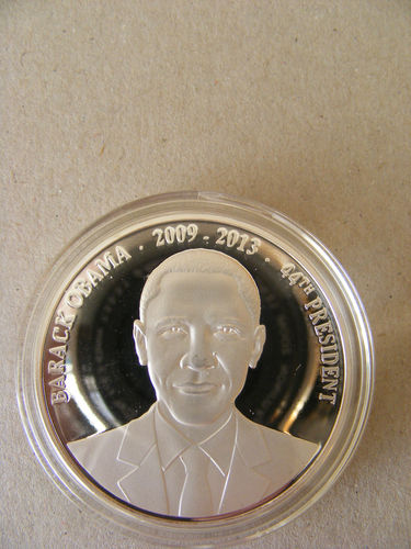 Barak-Obama-Medallion
