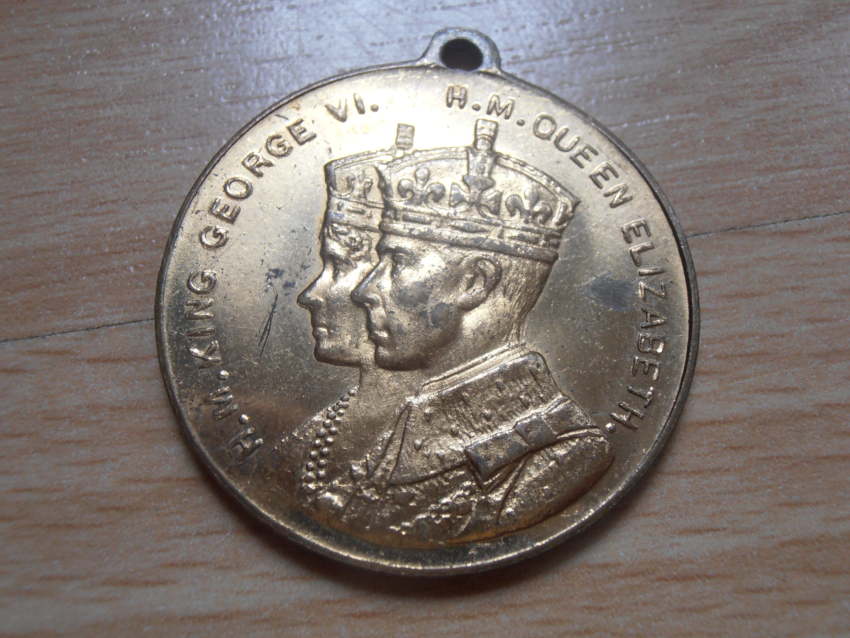 1937-Lisburn-Celebrations-Coronation-Medal
