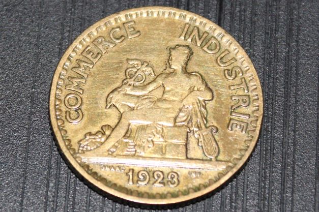 Around-The-World-With-Coins---A-Coin-Geography-Game