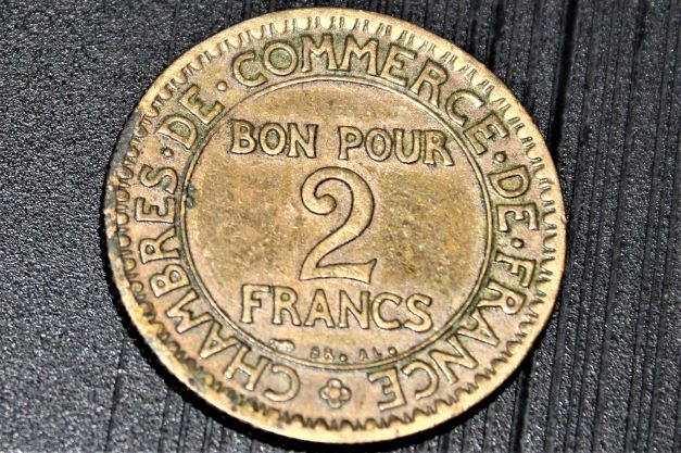 Around-The-World-With-Coins---A-Coin-Geography-Game