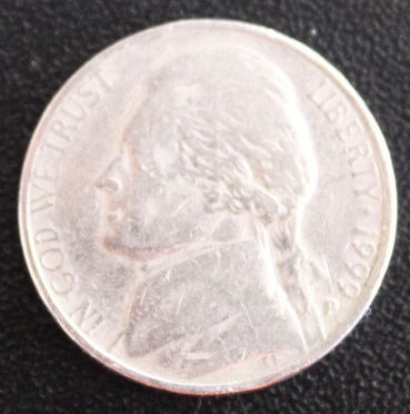 Mule-Error-Nickel:-Two-Jefferson-Faces-1999-P-And-2001-P-Minted-Coin.