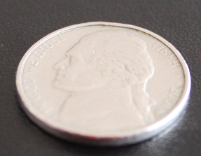 Mule-Error-Nickel:-Two-Jefferson-Faces-1999-P-And-2001-P-Minted-Coin.