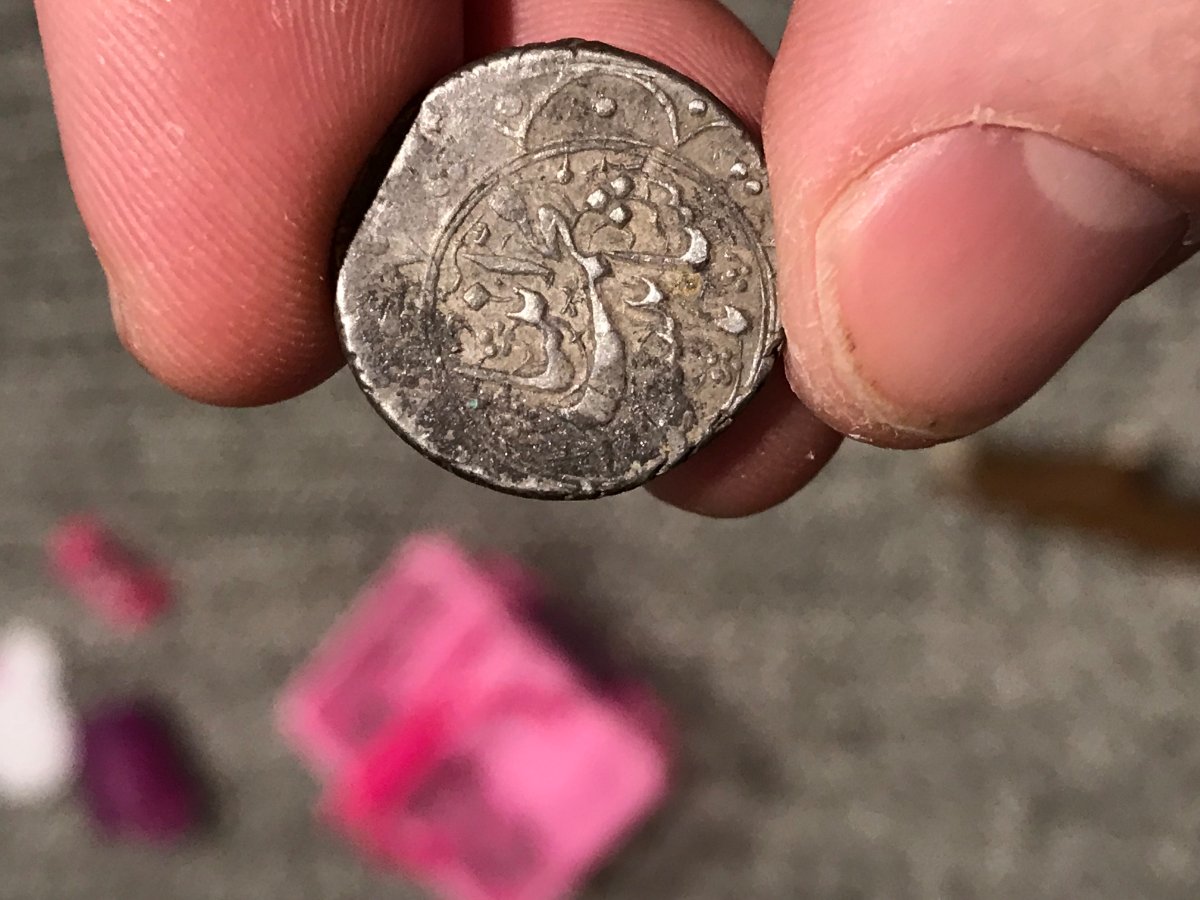 Possible-Islamic-Coins?-Need-Help-Identifying