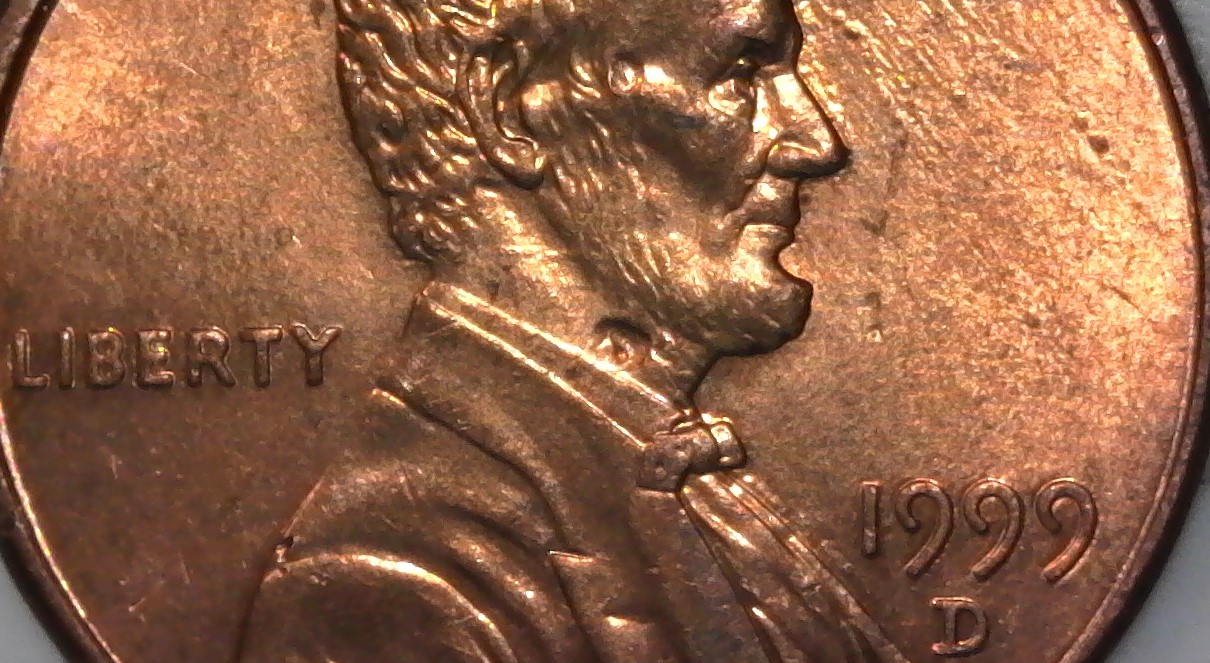 1999-D-Lincoln-Neck-Error