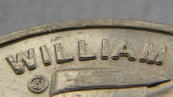 Nice-Worn-Die-&-Royal-Doubleing..