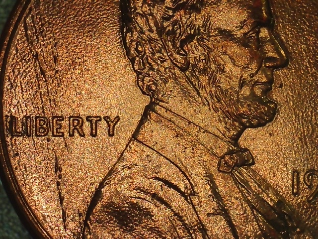 Uncirculated-1995-Lincoln-Penny---Texture-/-Drip?