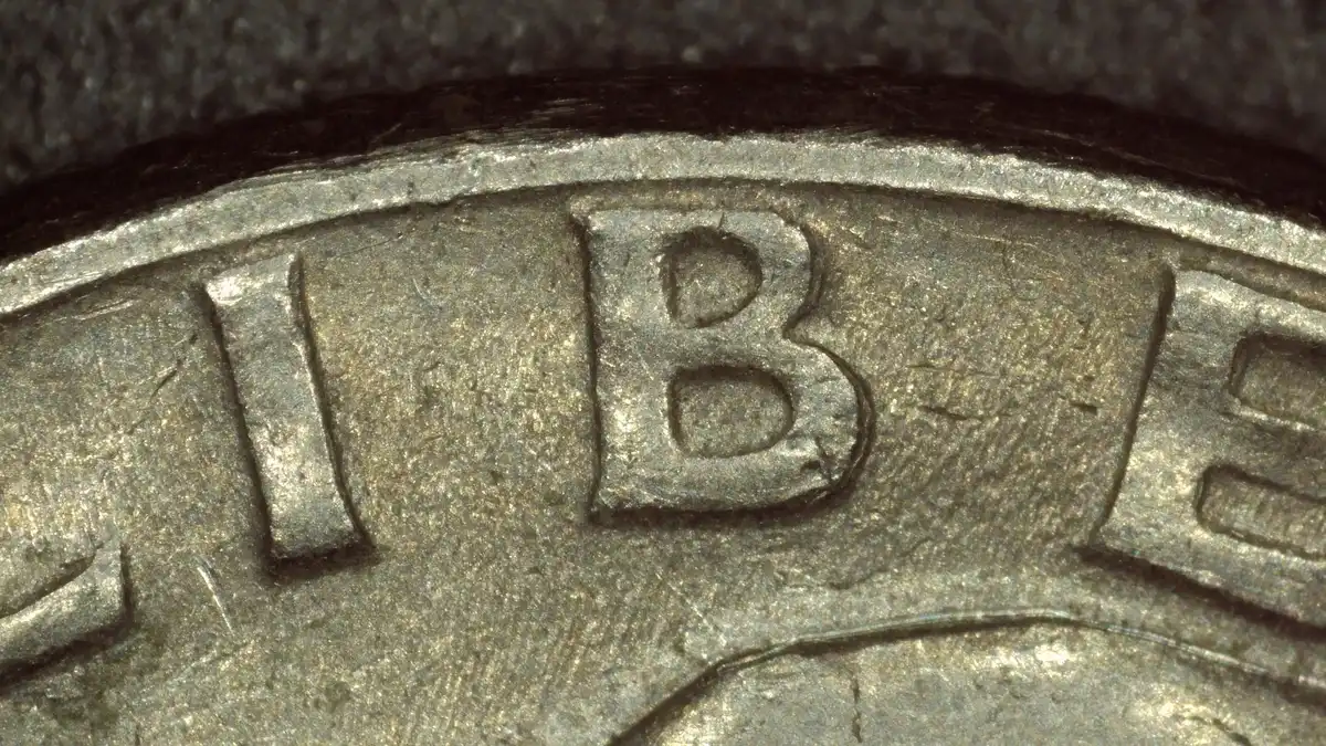 Machine-Doubling-On-1965-Quarters?