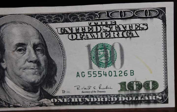 Series1996-$100-With-Ink-Smudges/Runs?