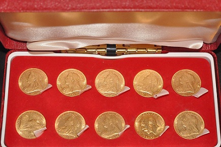 3-Boxes-Of-10--Half-Sovereigns