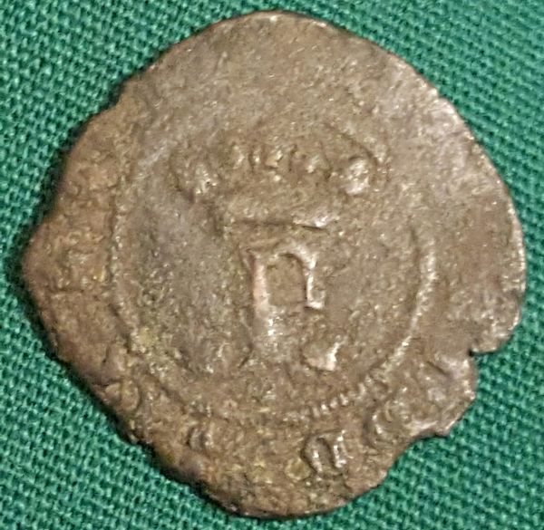 Large-P-W/-Crown-Coin