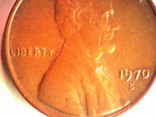 Is-This-A-1970-S-Small-Date-Lincoln-Memorial-Cent?
