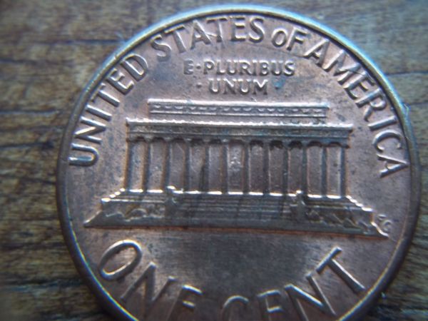 Penny-Rim-Crack-Or-Bubble?