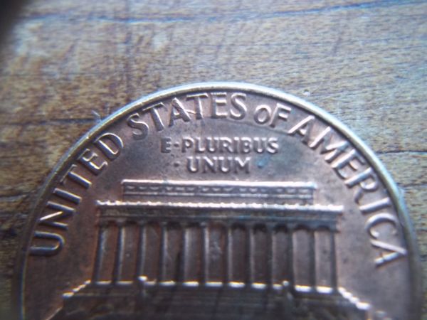 Penny-Rim-Crack-Or-Bubble?