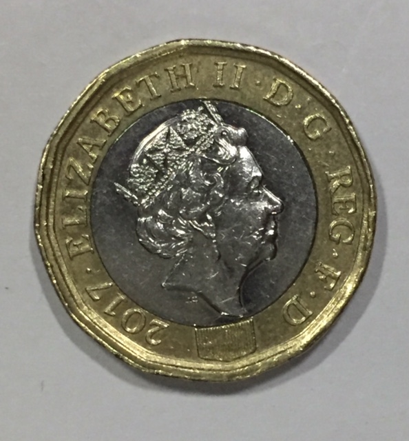 A-Couple-Of-GB-£1-Coins-With-Errors