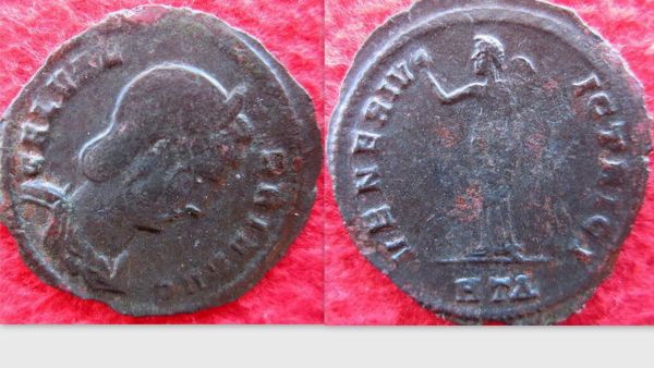 Galeria-Valeria-Follis