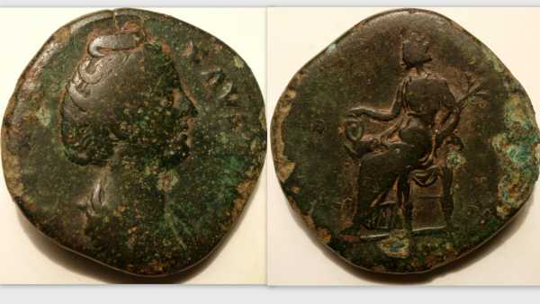Women-On-Sesterctius