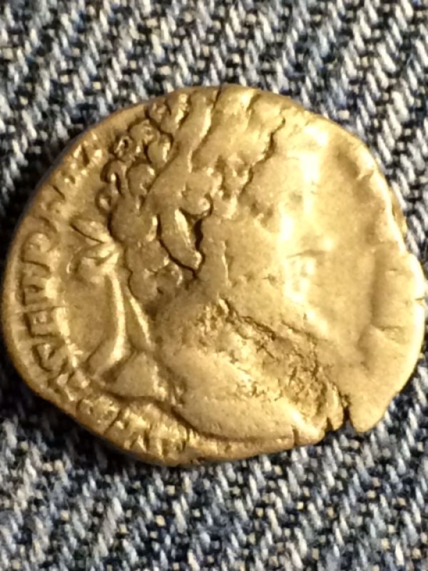 Silver?-Indentify-Please...