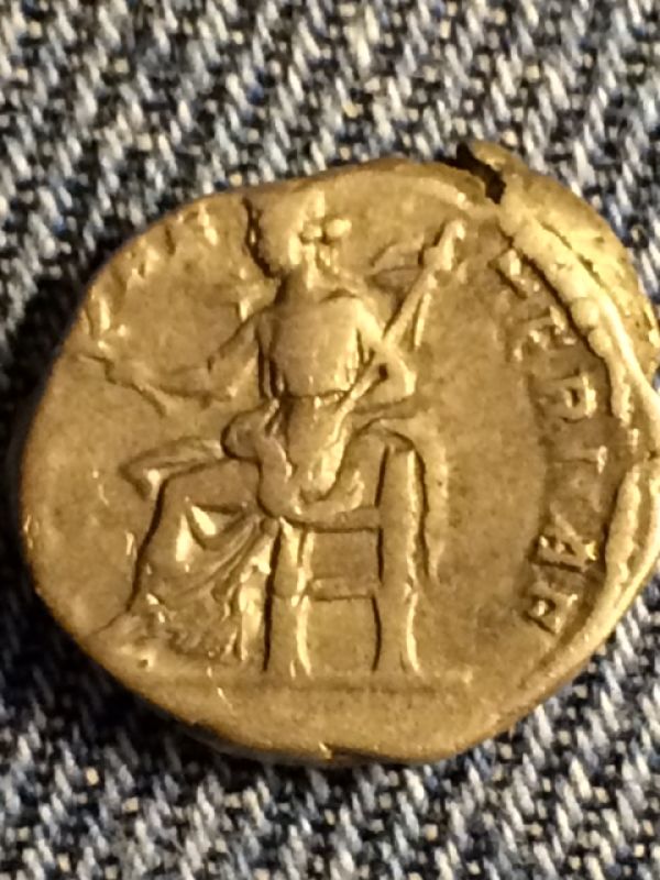Silver?-Indentify-Please...
