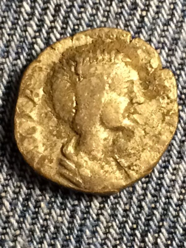 Silver?-Indentify-Please...