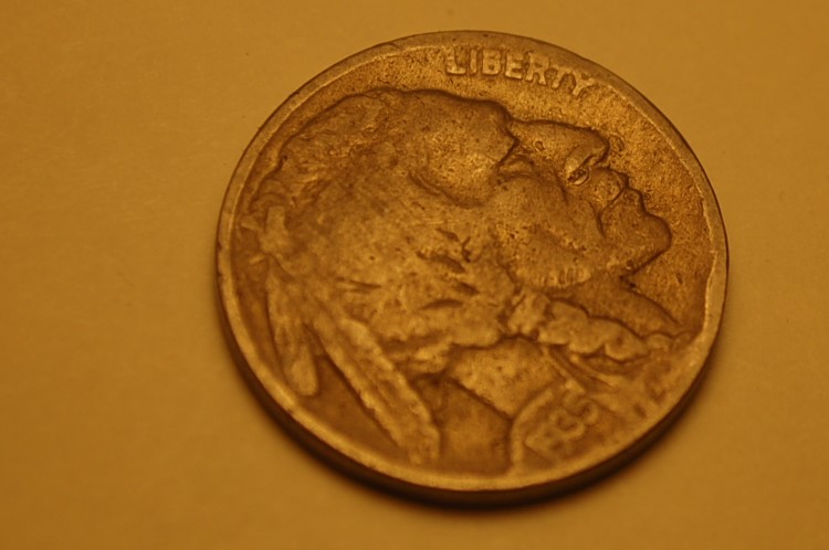 Indian-On-1935-Nickel-Has-Nose-Ring