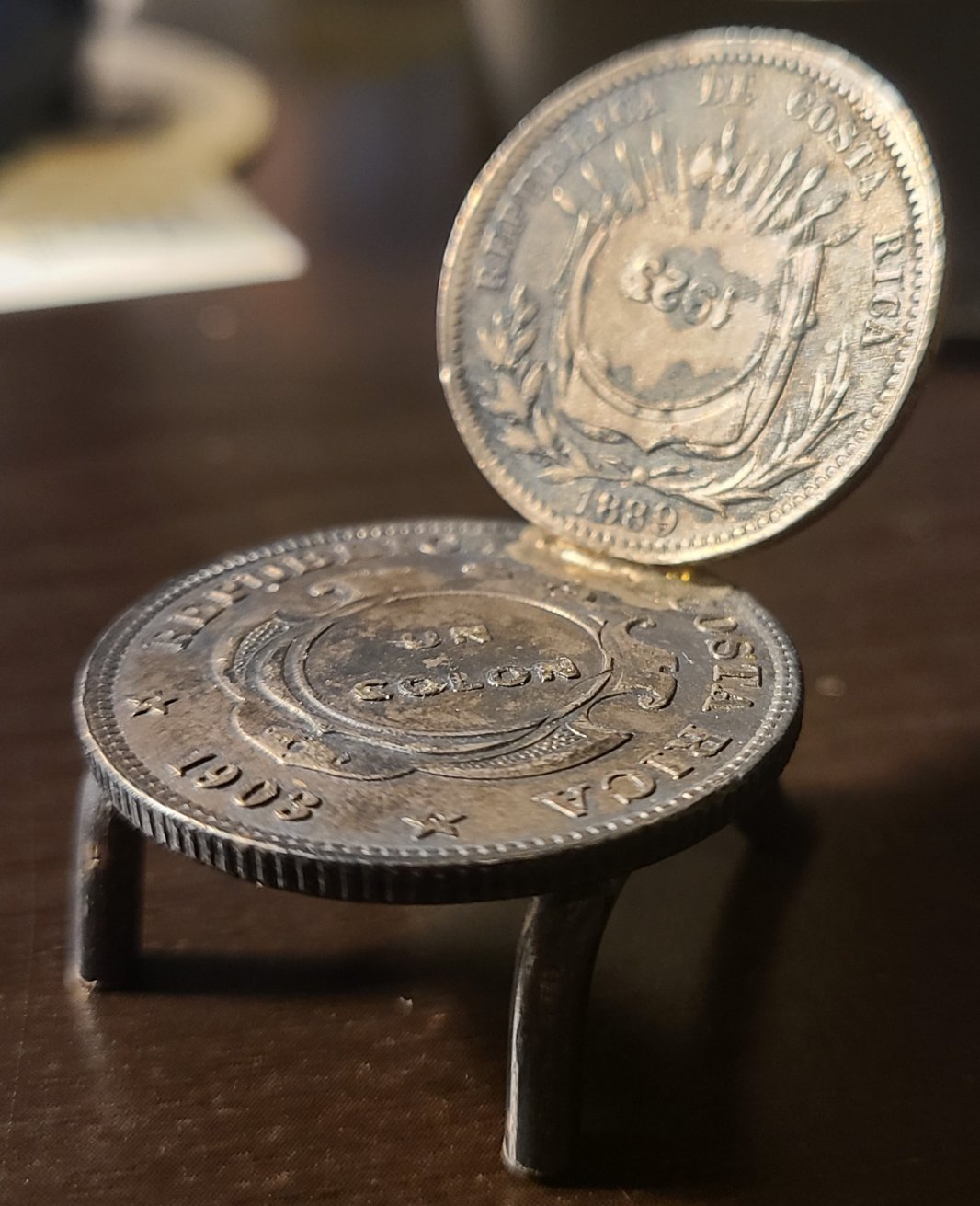 Costa-Rican-Coin-Chair