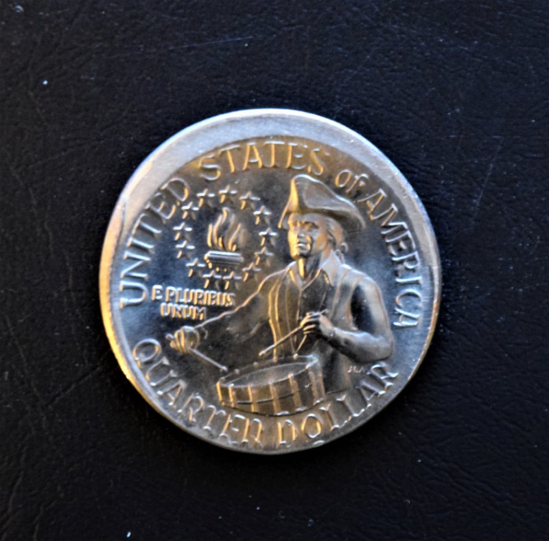 Unc-Broadstruck-Bicent-Quarter