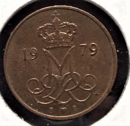 Around-The-World-With-Coins---A-Coin-Geography-Game