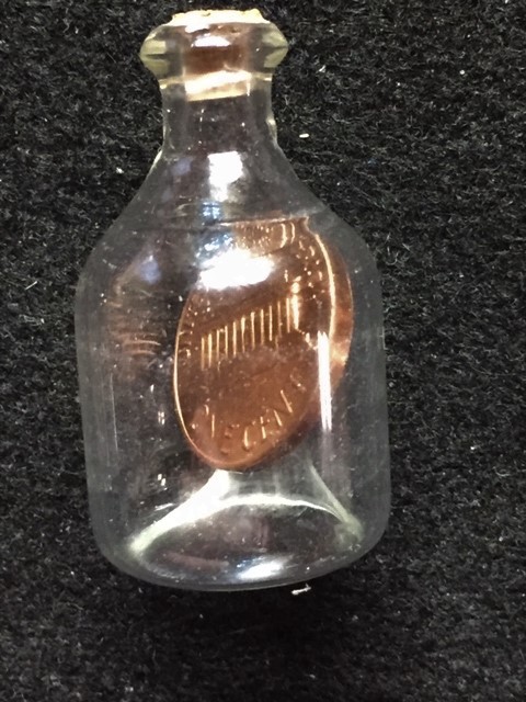 1976-Penny-Sealed-In-Glass-Bottle-Uncirculated
