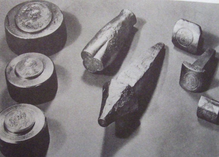 Old-Numismatic-Books